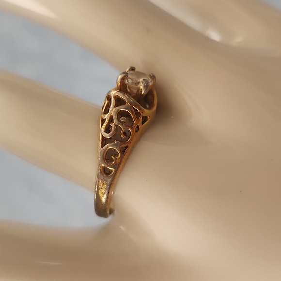 Vintage Singlet Cocktail Ring - Picture 3 of 5